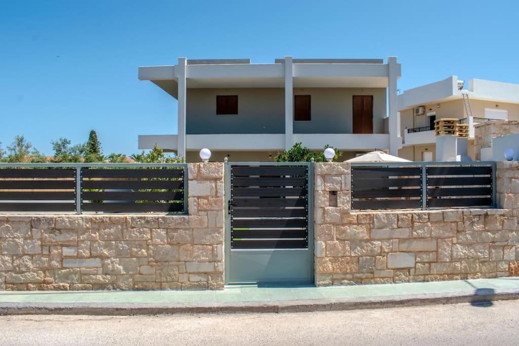 Md Residence Near The Beach W Bbq And Private Parking Limenas Chersonisou Exterior foto